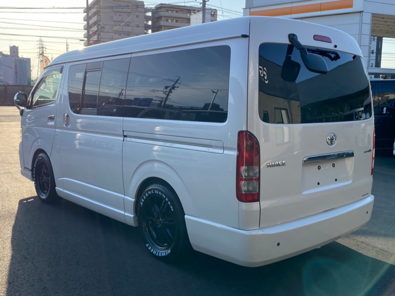 2010 Toyota Hiace Van